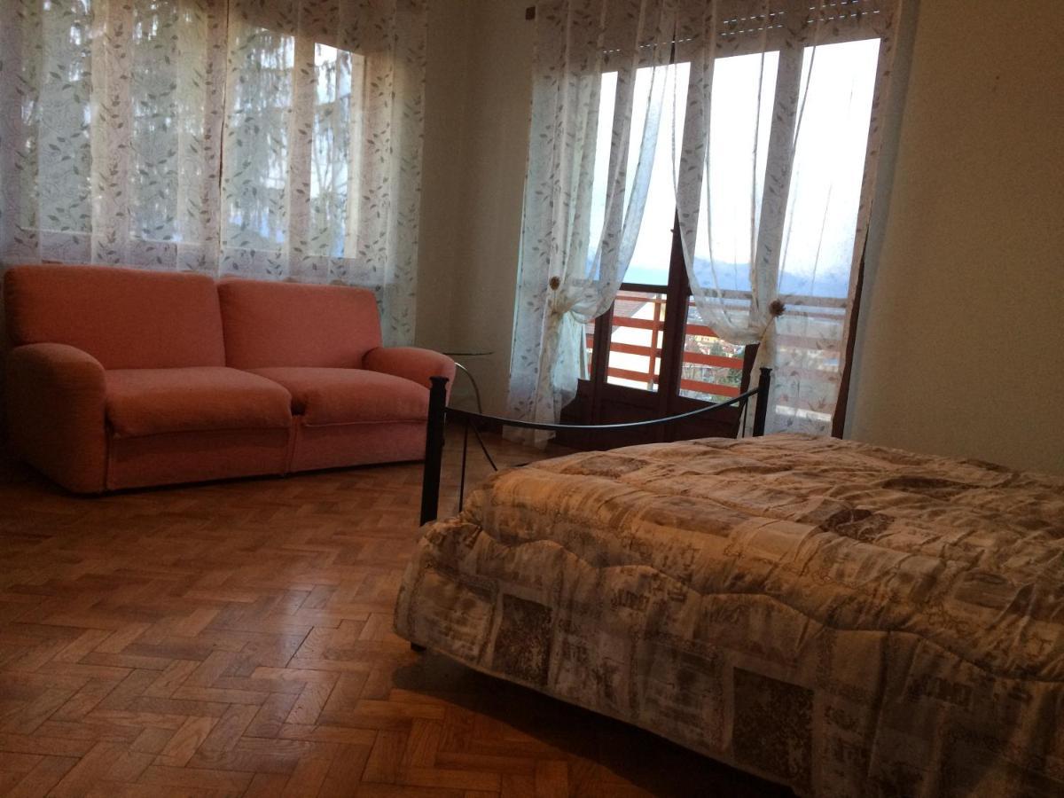 Bed and Breakfast Casa Maruca Gassino Torinese Екстер'єр фото